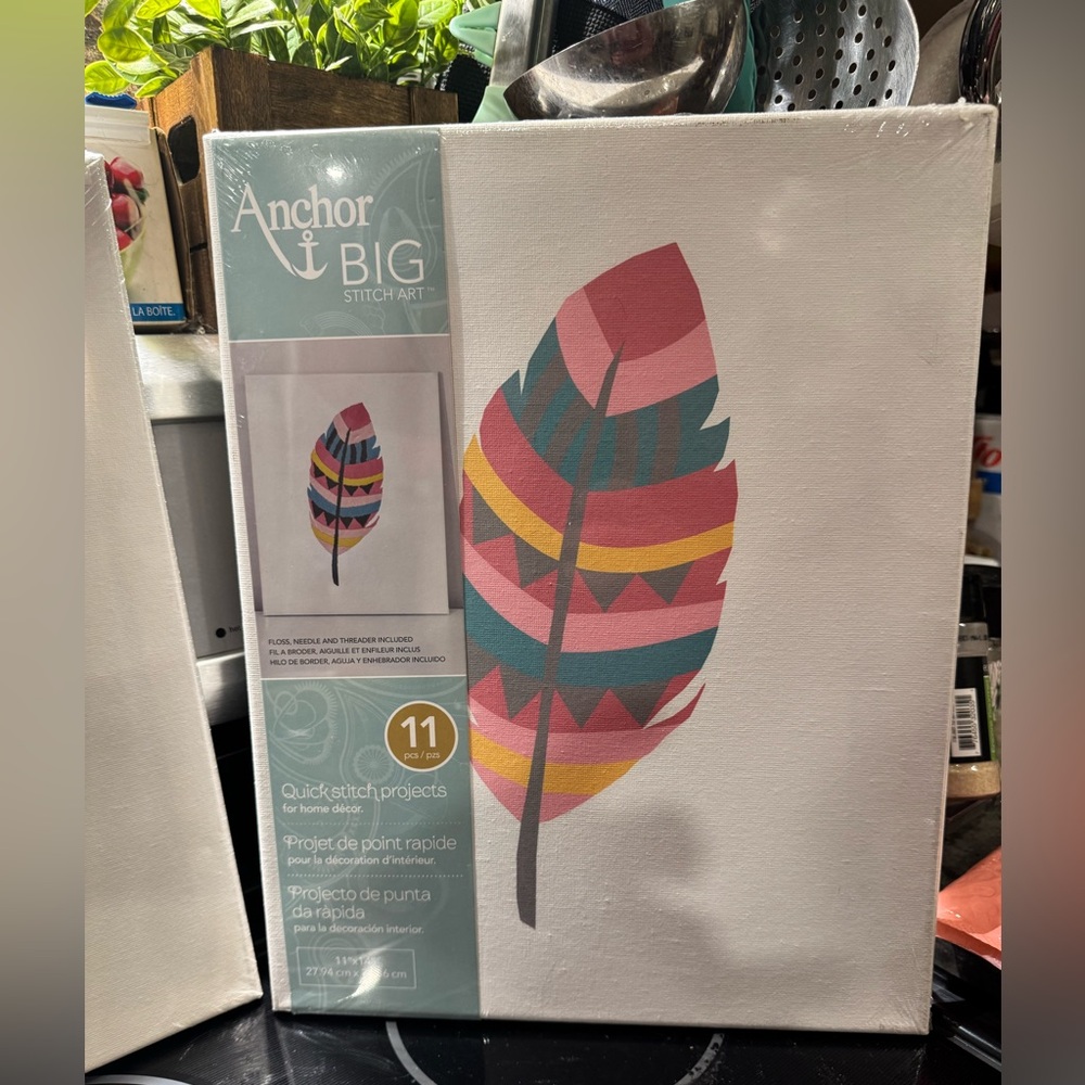 Colorful Feather Canvas Art Set • Includes All 3 - Picture 4 of 8